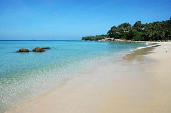 Kalim Beach Place Patong Buitenkant foto