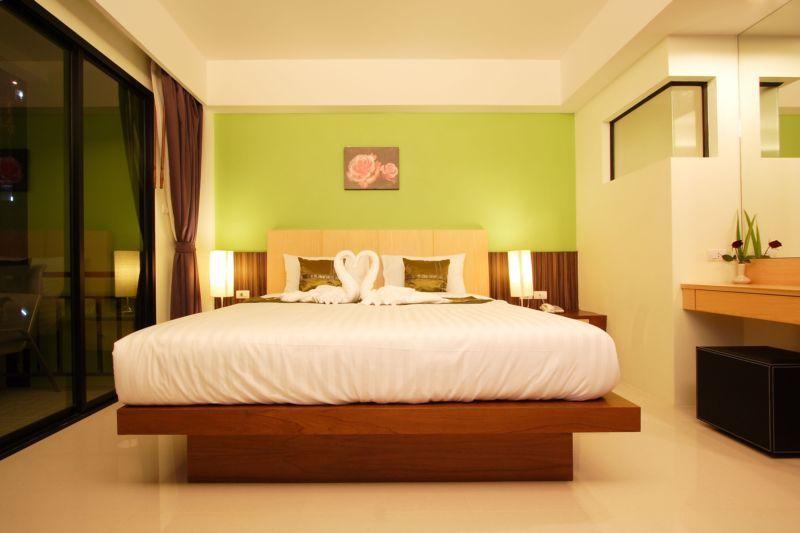 Kalim Beach Place Patong Buitenkant foto